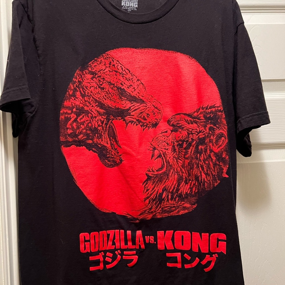 Mens t shirt